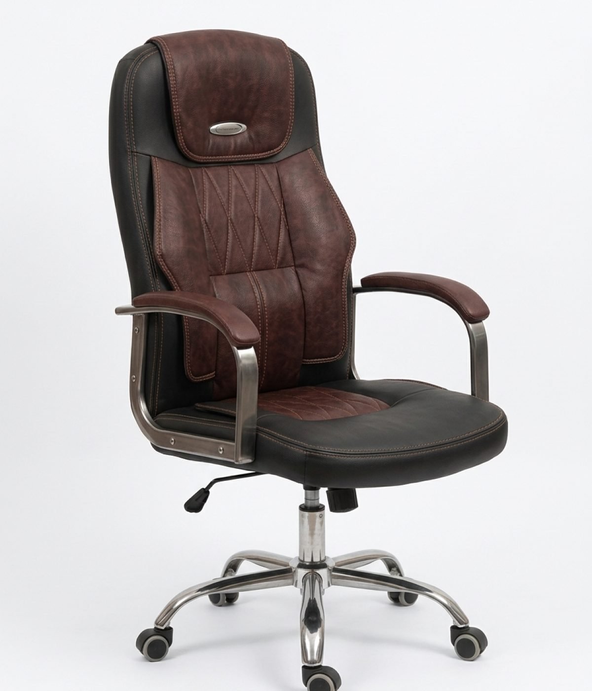 Ergonomic_executive_chair_view_20261011212409